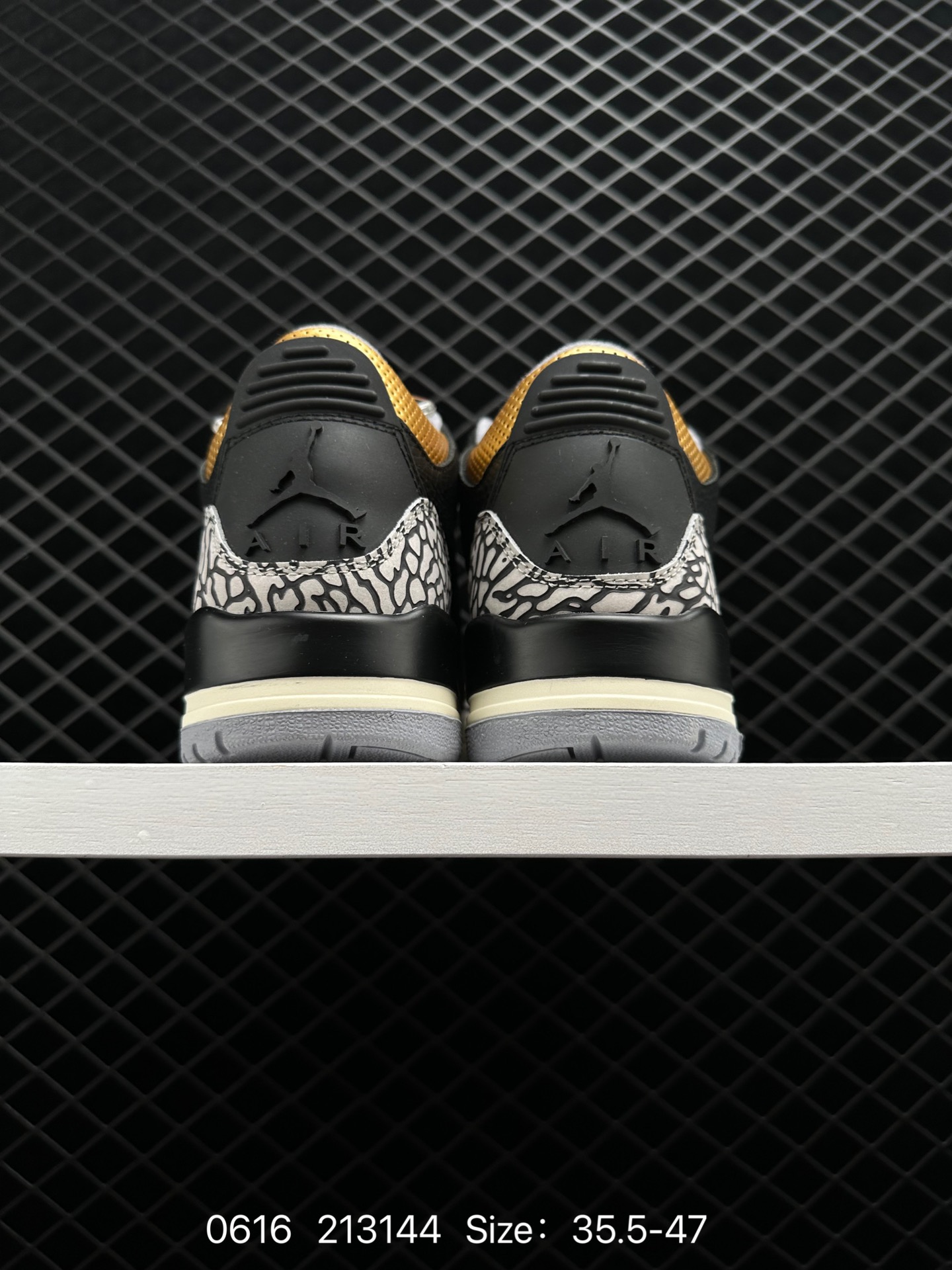 Air Jordan 3 WMNS “Black Gold”